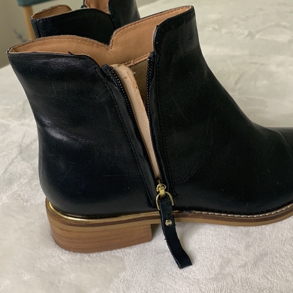 CREVO Ankle Boots Eileen Black Leather Classic Fall Staple, Size 6.5 - Picture 8 of 16
